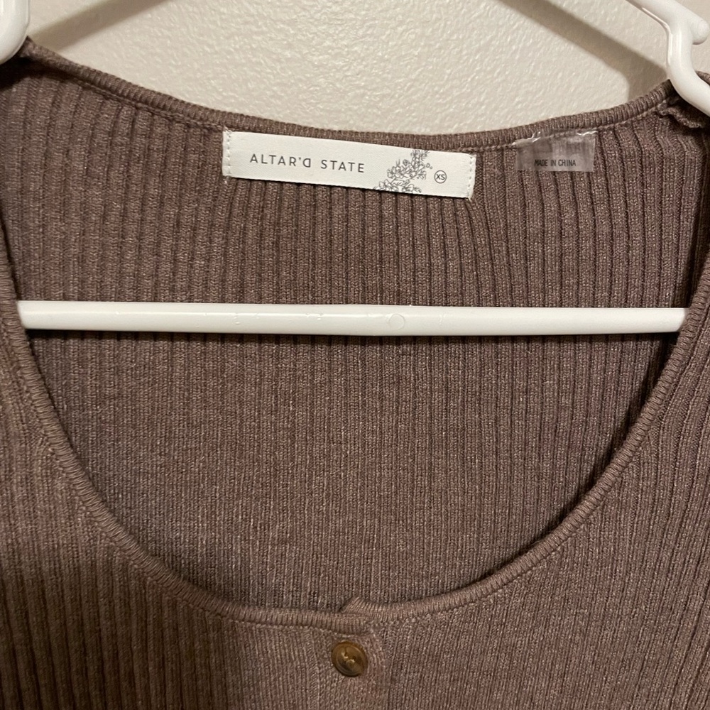 Merida Ribbed Cardigan - Picture 4 of 6